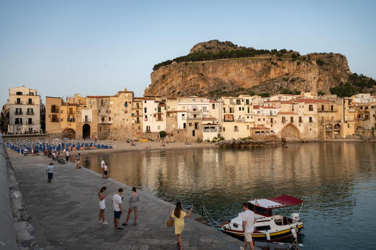 Casa Vacanze Tramonto Alla Marina Cefalù Zewnętrze zdjęcie